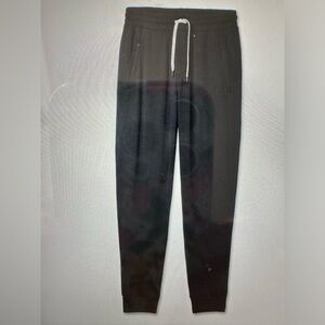 Vuori Men’s Ponto Performamce Jogger size Large Black style # V38